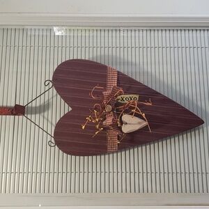 Anniversary/Valentine's Heart Hanging. Wreath/Wall Hanging. Pip Berries. EUC